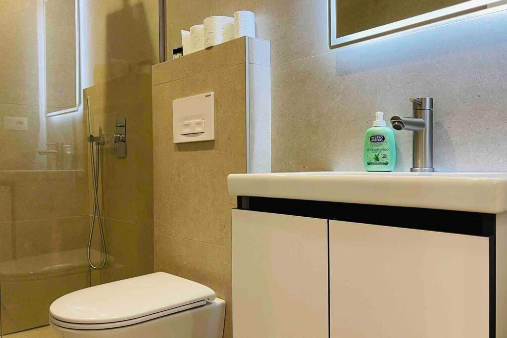 62°bs Charming @bllok * Tirana