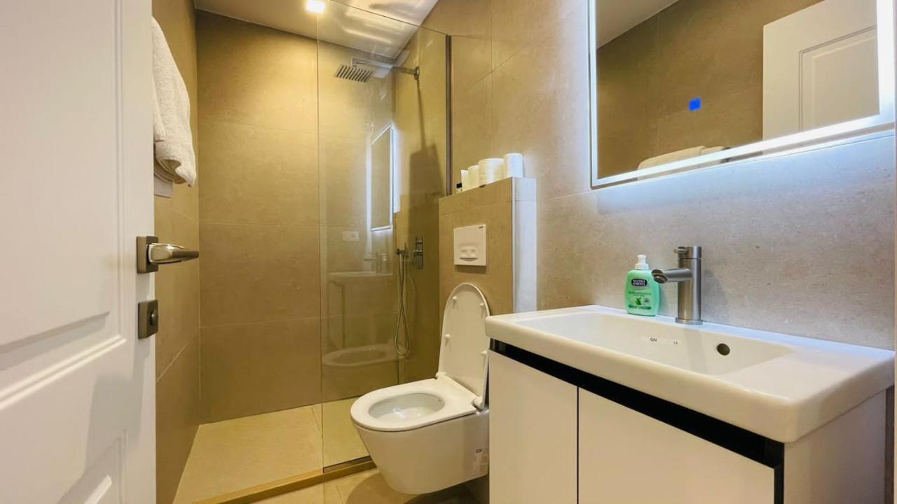 62°bs Charming @bllok Apartament Tirana
