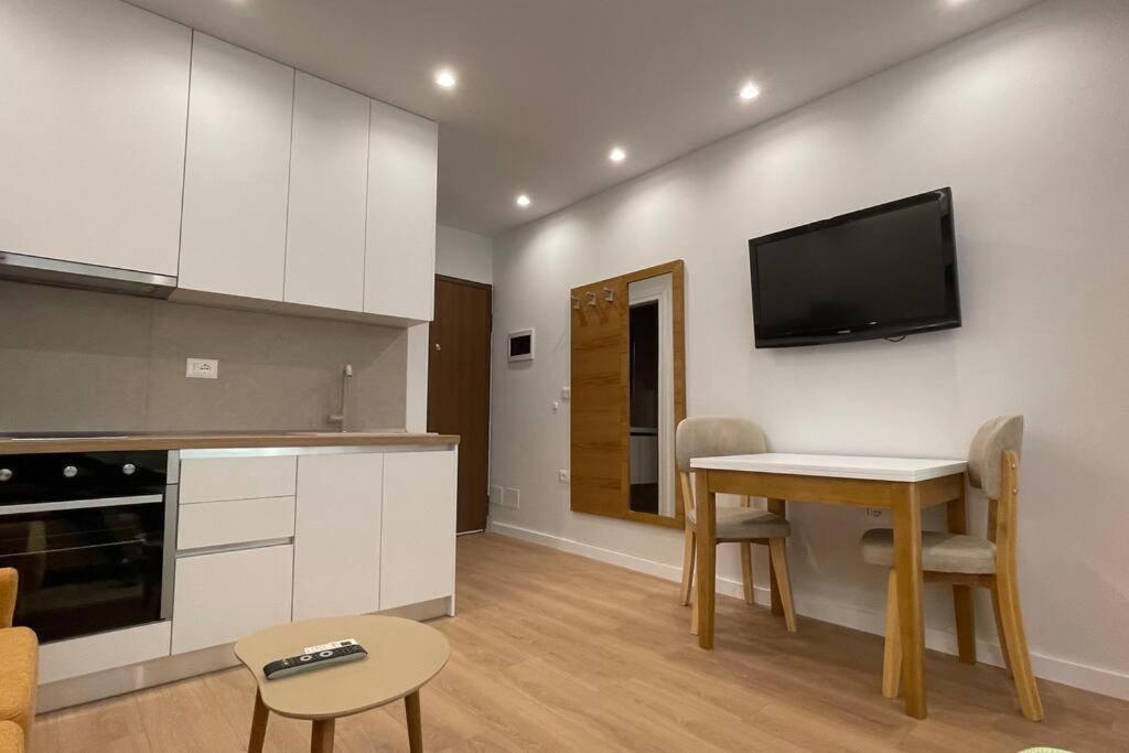 Apartment 62°bs Charming @bllok Tirana
